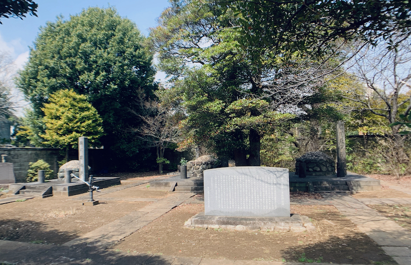 徳川慶喜の墓